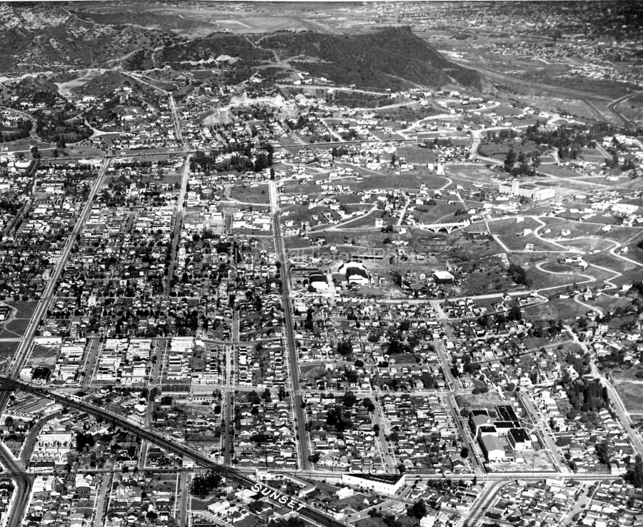 East Hollywood 1933 WM.jpg